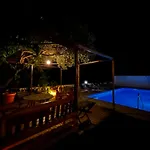 Villa Allyson B&B