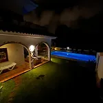 Villa Allyson B&B